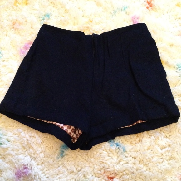 Forever 21 Dark Navy Blue Wool Shorts - Picture 1 of 2
